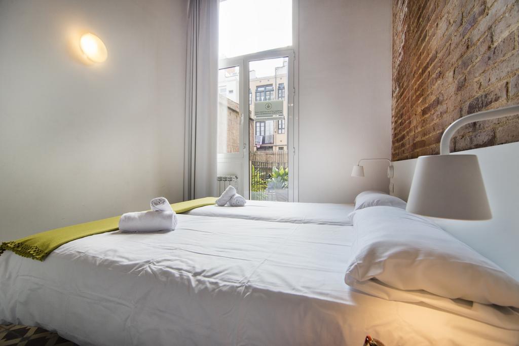 Happy People Plaza Espana Apartments Barcelona Exterior photo